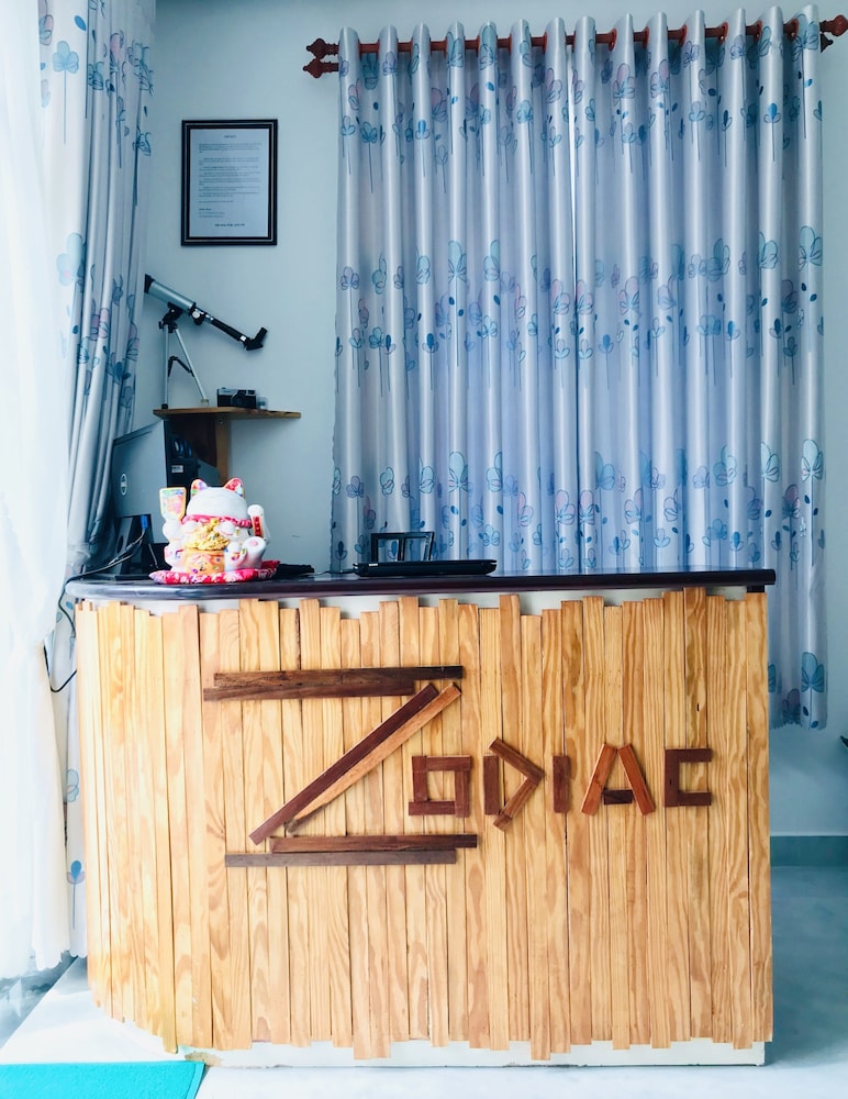 Zodiac House 6/50