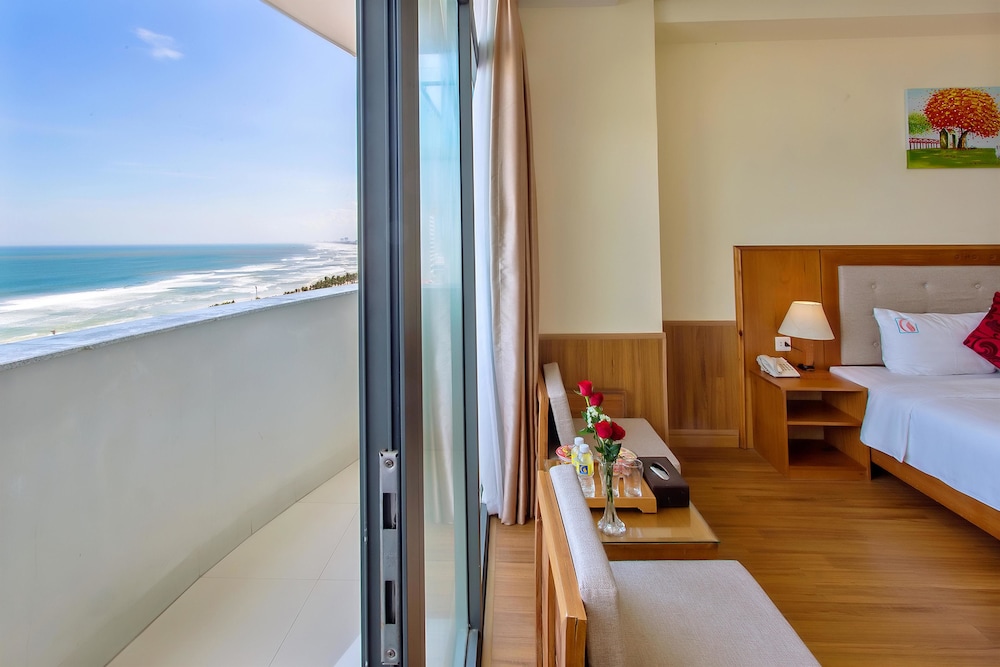 Golden Sea 3 Hotel 30/65