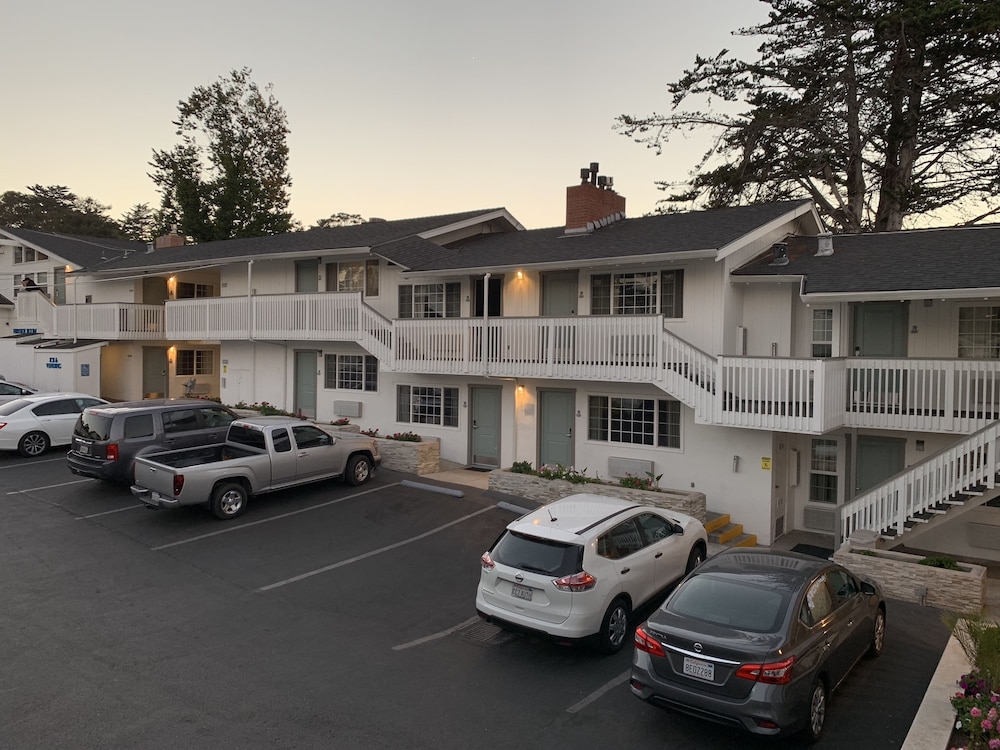 Stargazer Inn And Suites 55/66