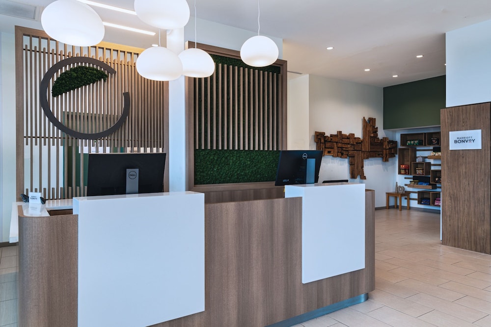Element Dallas Las Colinas 3/33