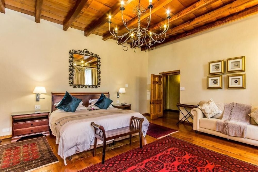 Lemoenkloof Guest House 13/50