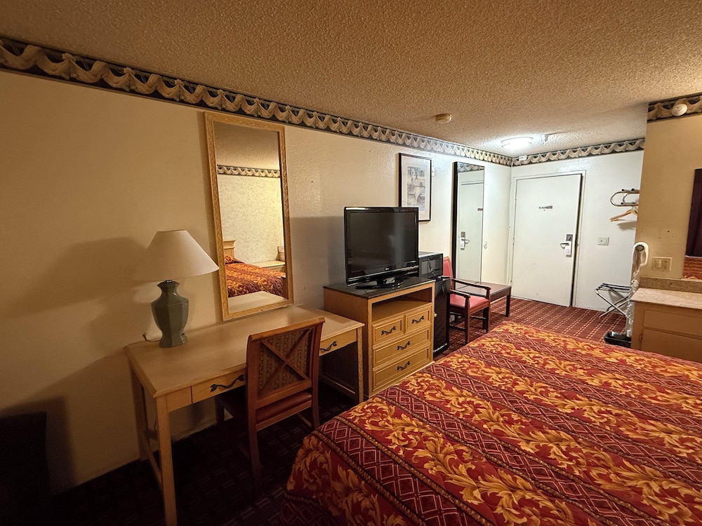 New Budget Inn 26/44