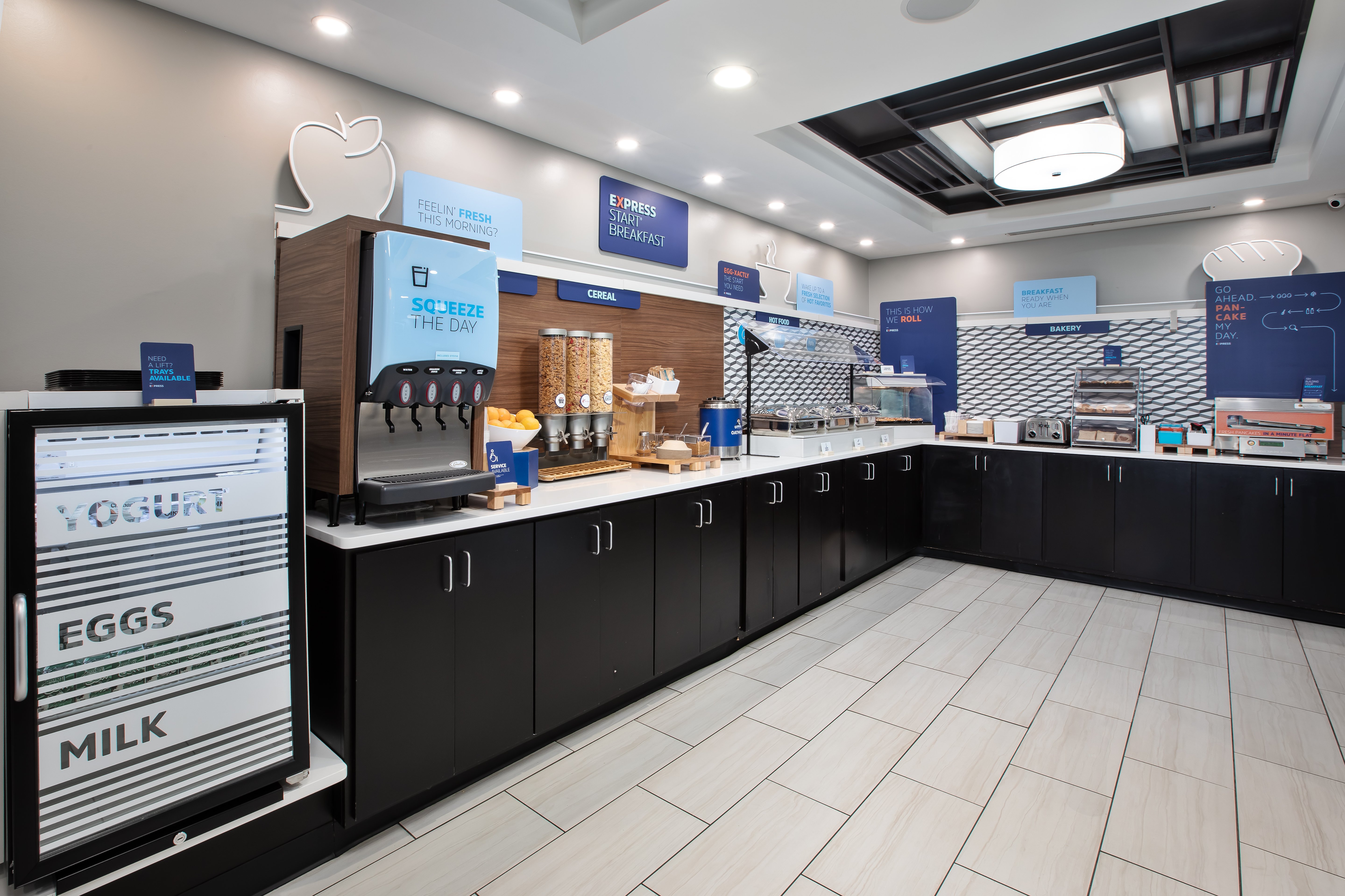 Holiday Inn Express Hotel & Suites I-26 & Us 29 At Westgate Mall 9/75