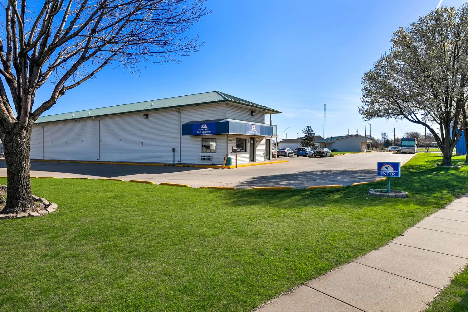Americas Best Value Inn Lincoln 33/34