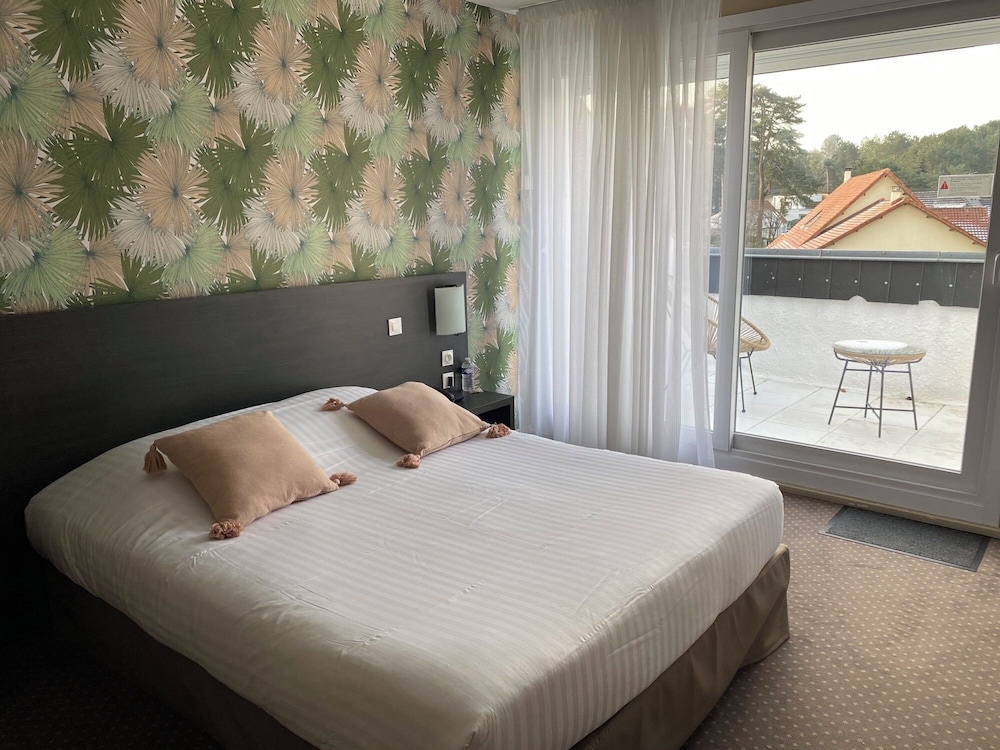 HÔTEL LE RÉGINA 9/59