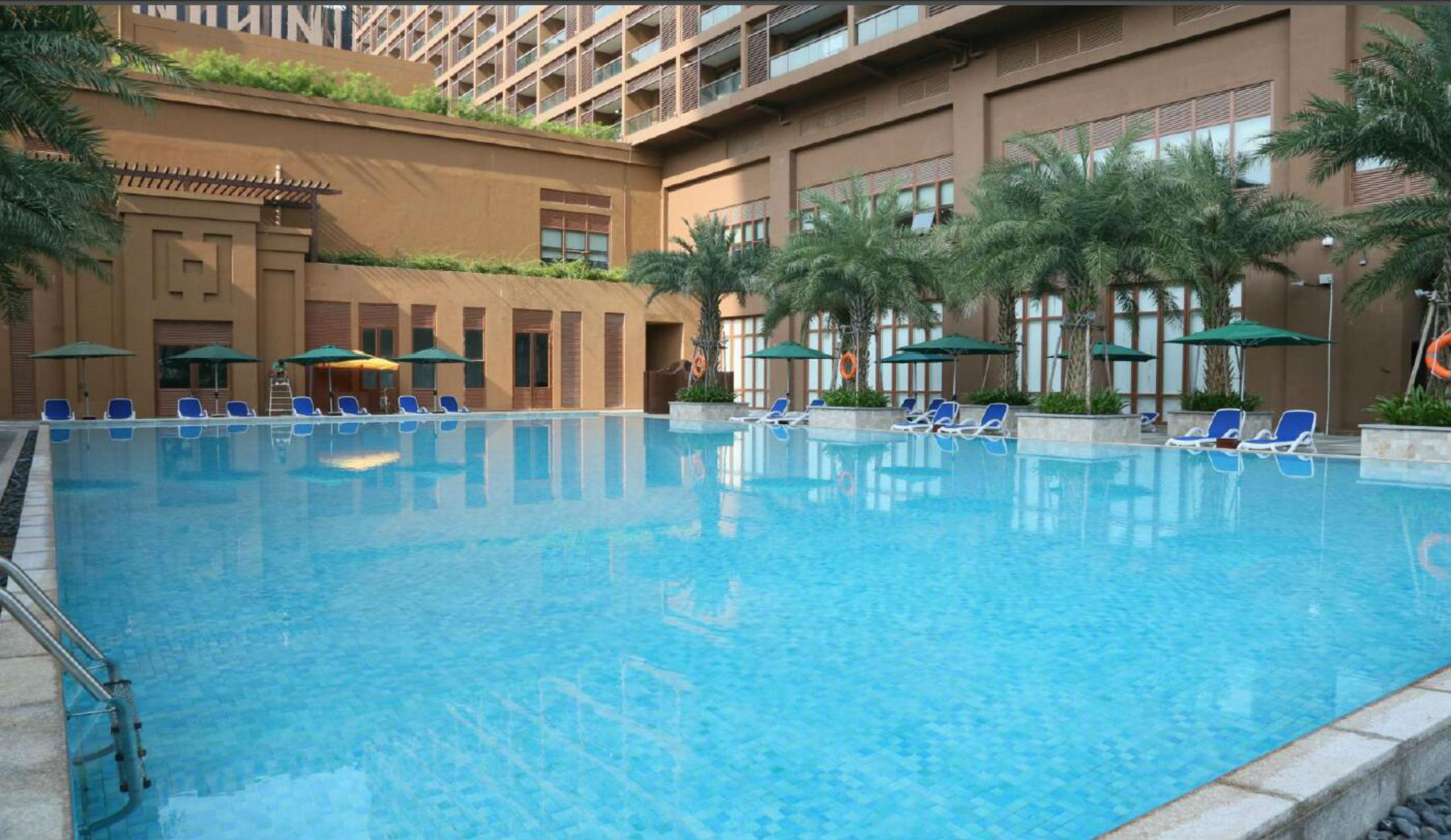 Mangrove Tree Resort World - Elader Palm 63/72