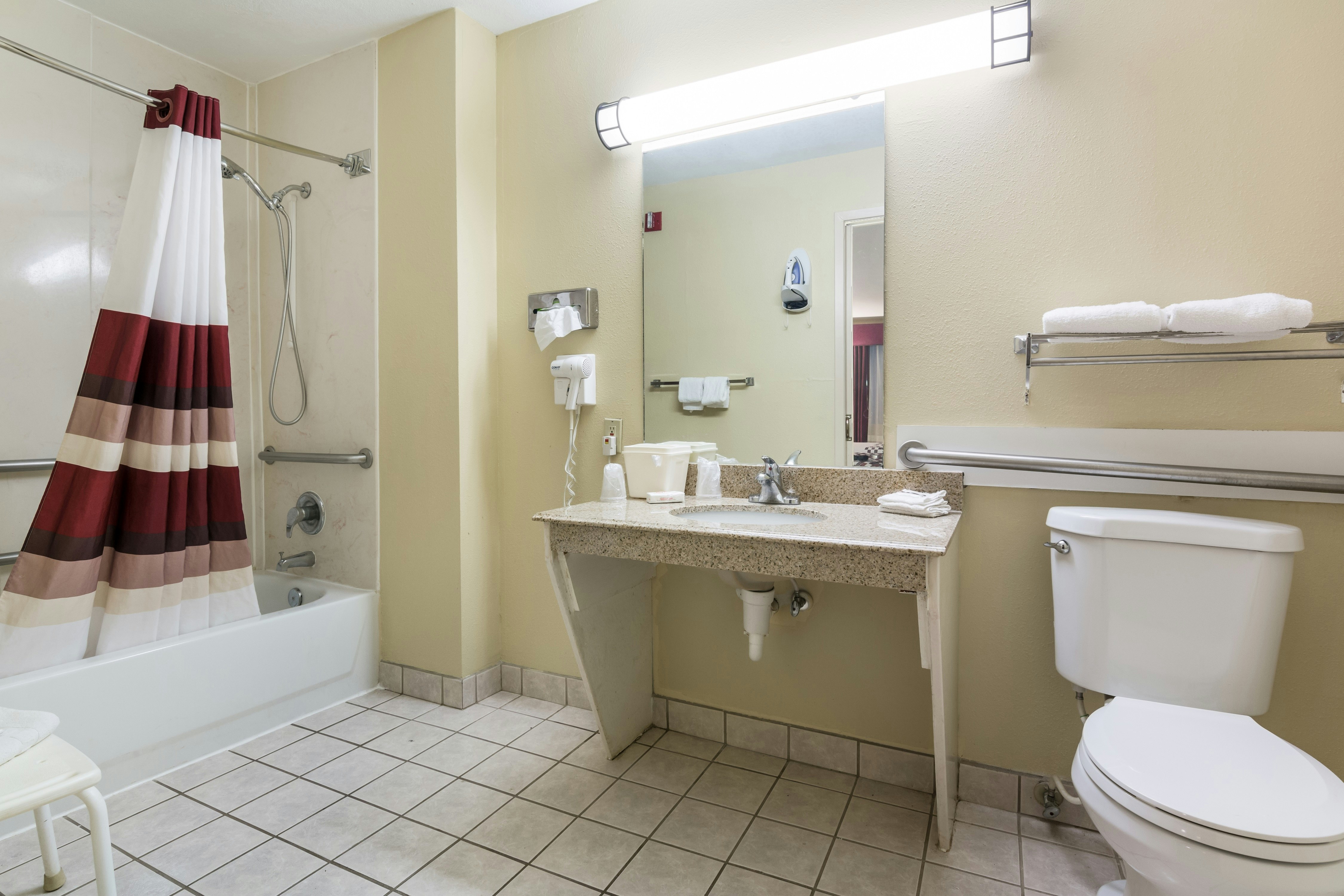 Red Roof Inn Conroe - North Willis 25/26