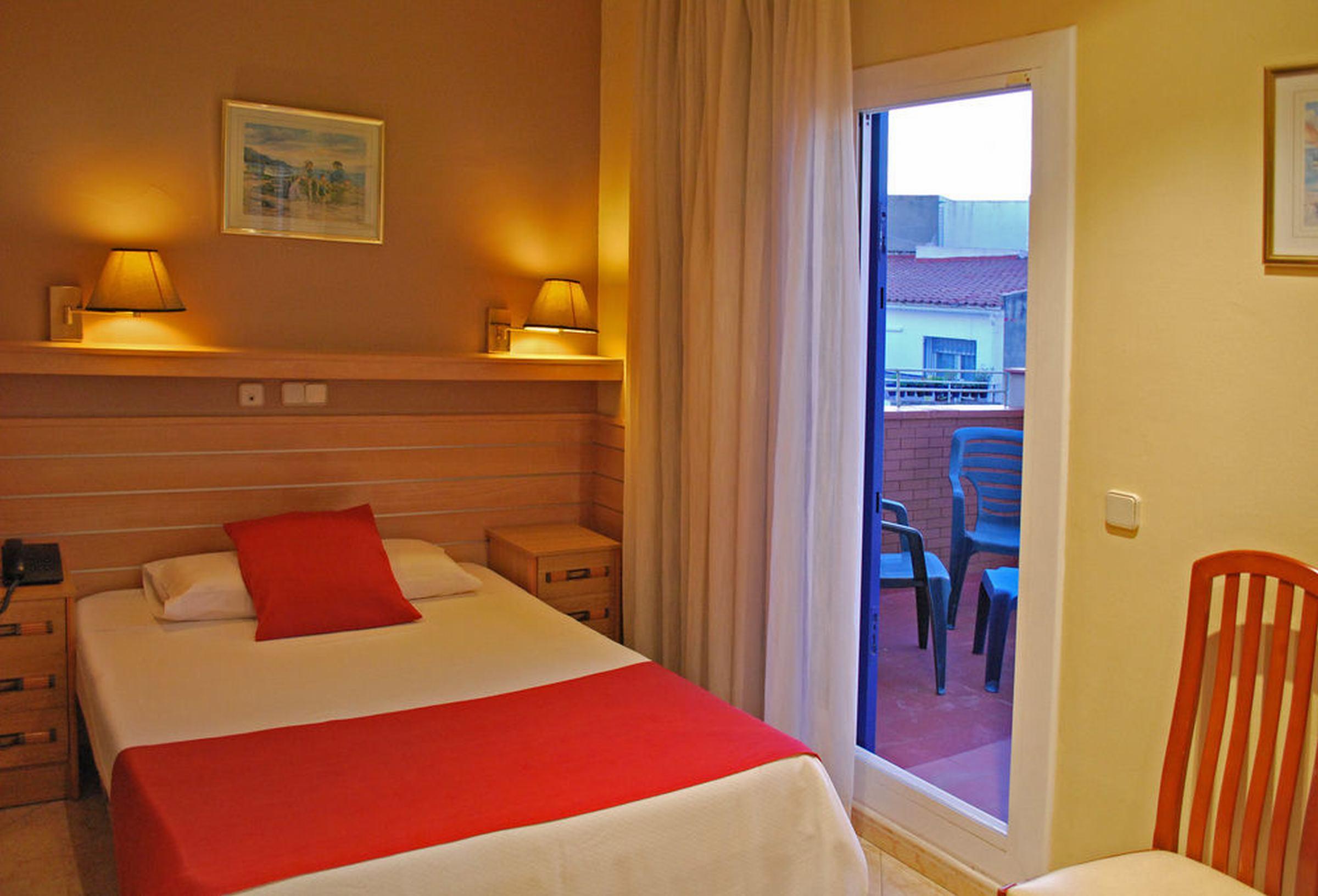 Hotel Piccadilly Sitges 5/19