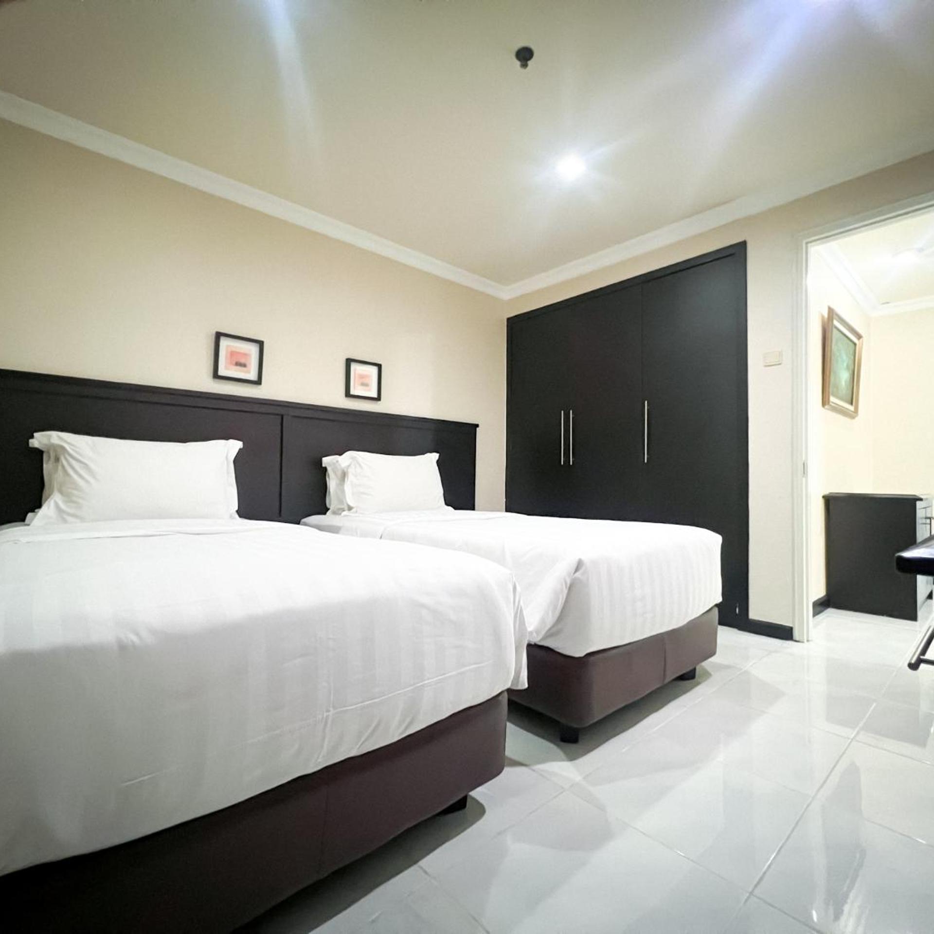 3 Bedrooms, Suite, Apartment