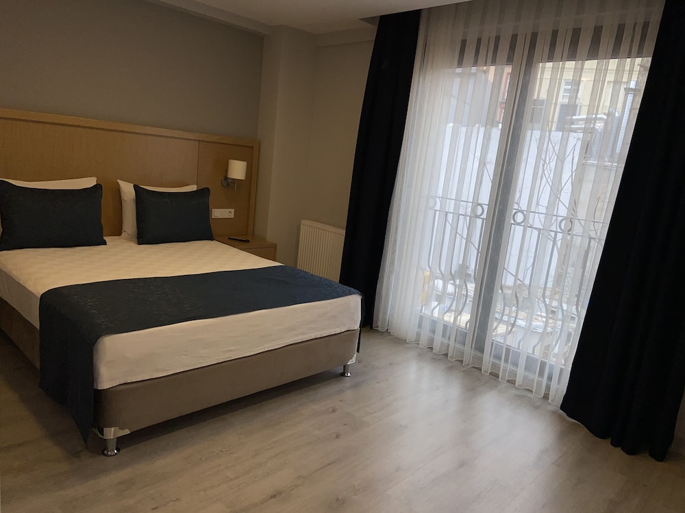 ECONOMY, DOUBLE BED, GROUND FLOOR