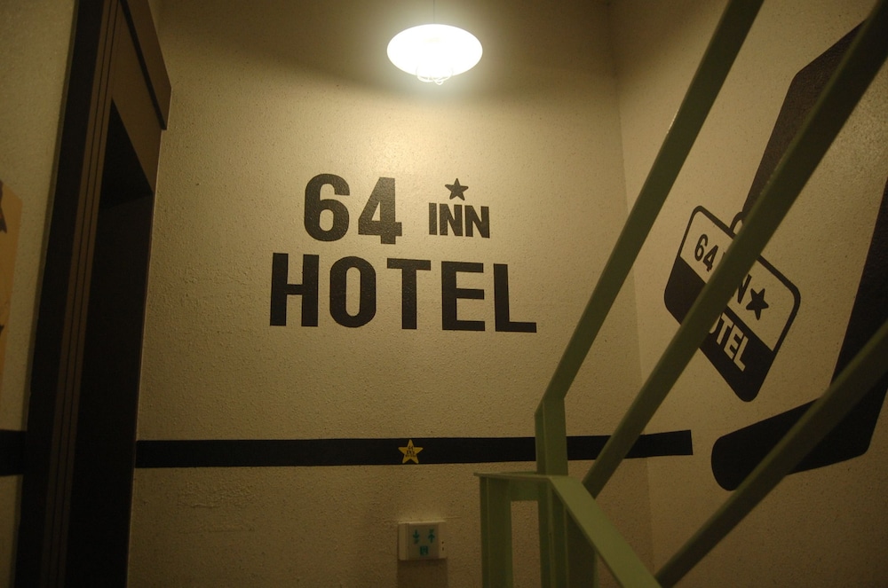 64 Inn Hotel 18/35