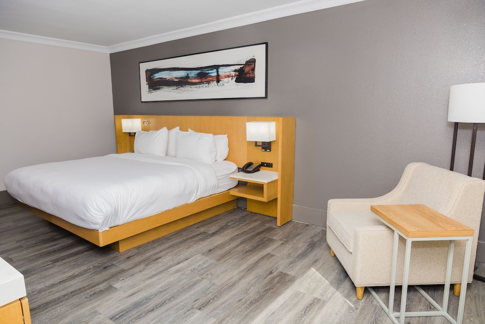 Delta Hotels Columbia Northeast 10/19
