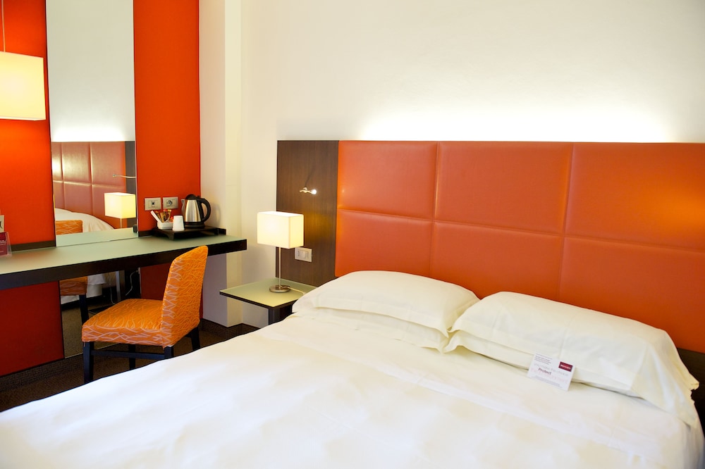 Mercure Reggio Emilia Centro Astoria 10/41