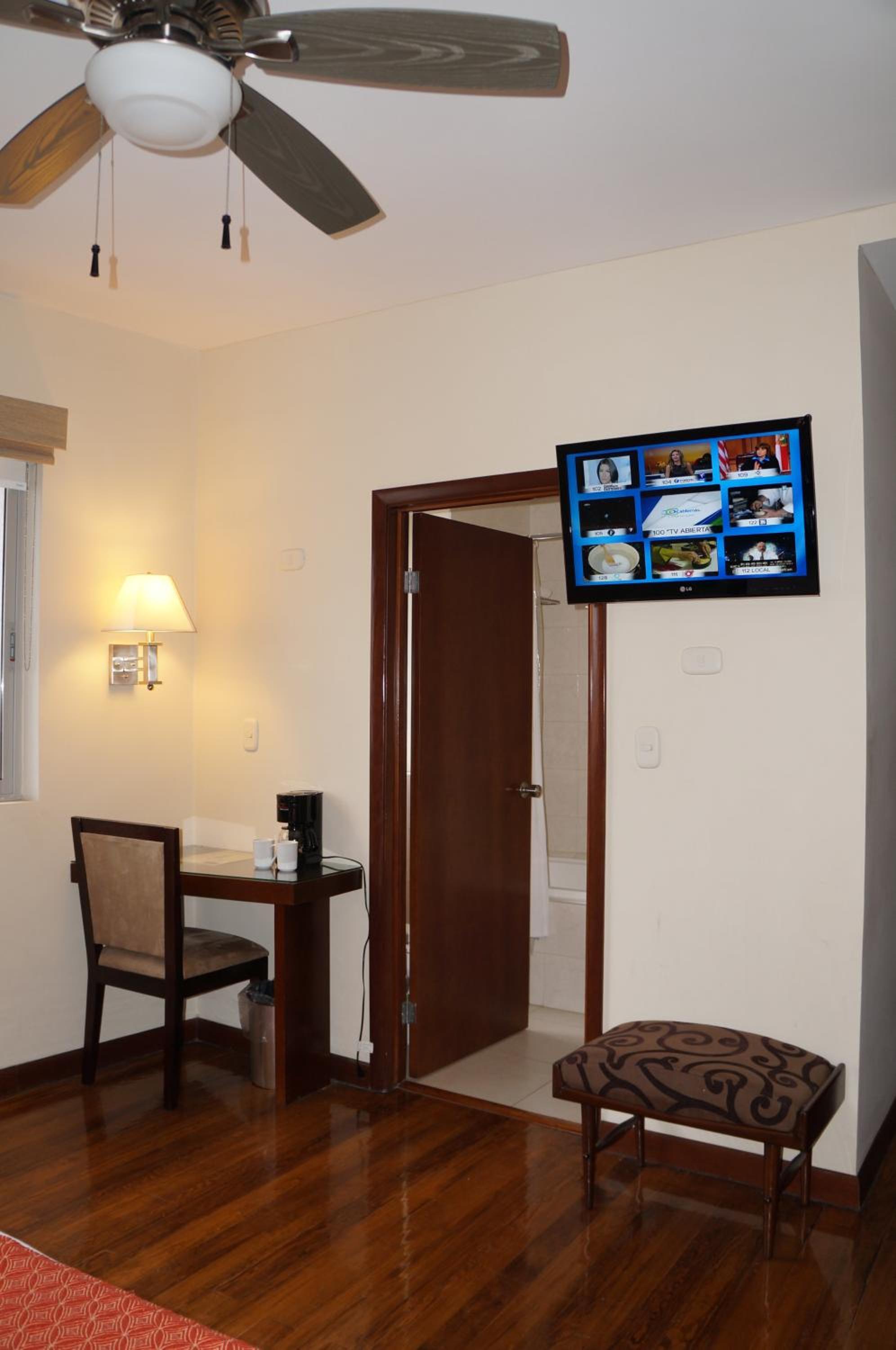 Hotel Plaza Chihuahua 30/50