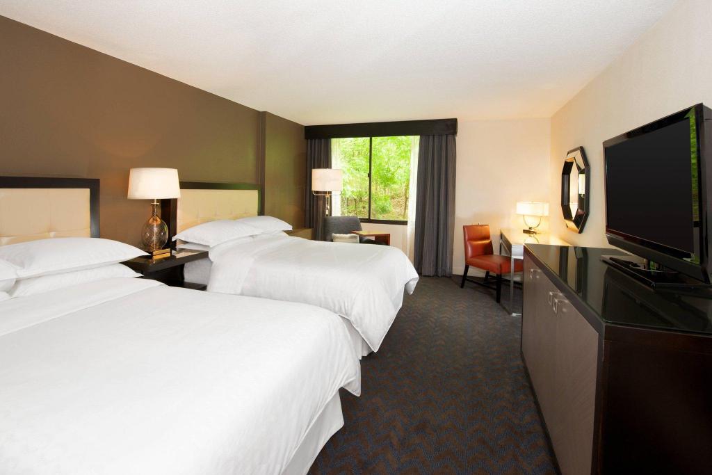 Pure, Wellness, Guest Room, 2 Double Beds