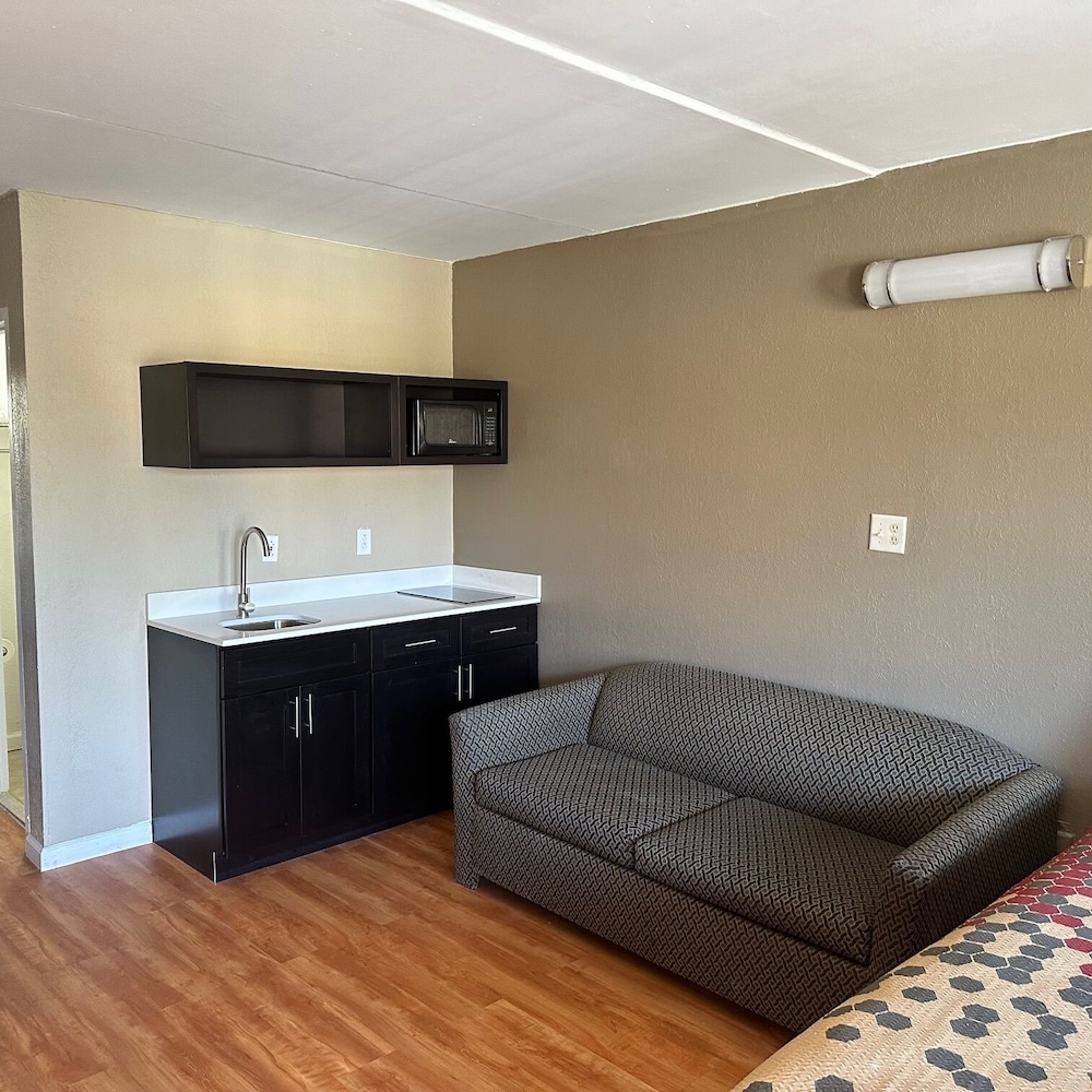 Americas Best Value Inn Danville, IL 34/50