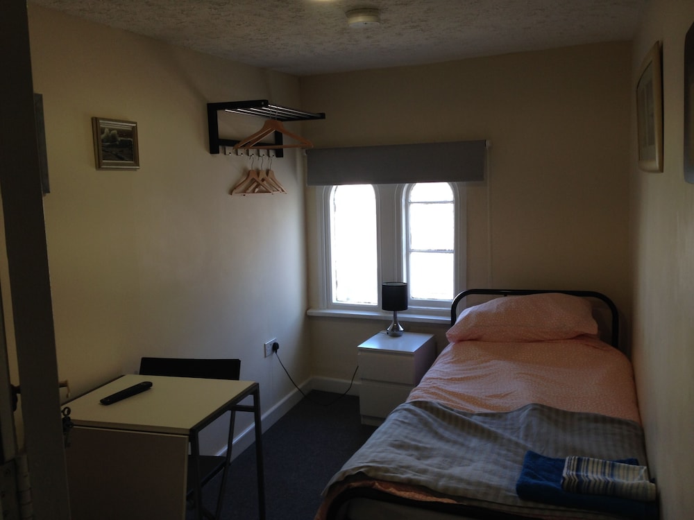 Acapulco Rooms 7/33