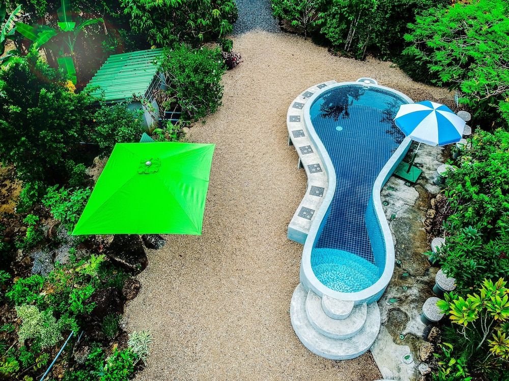 The Mouth Resort 24/51