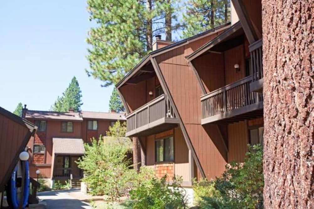 Club Tahoe 6/56