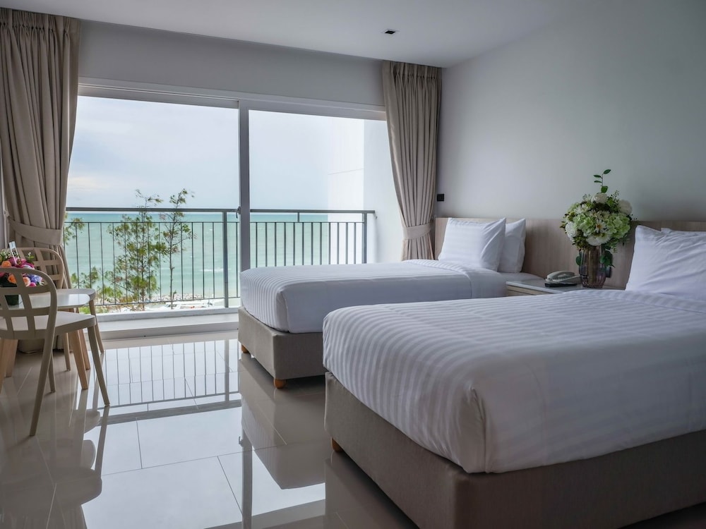 Worita Cove Hotel 19/44