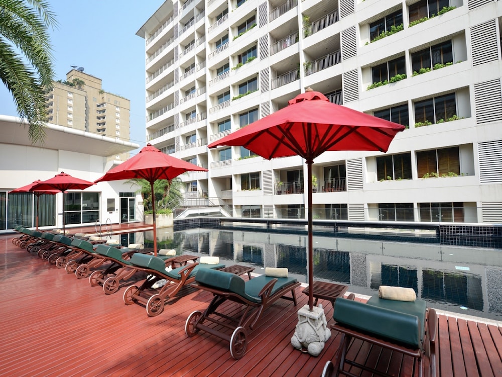 Centre Point Sukhumvit Thong Lo 65/70