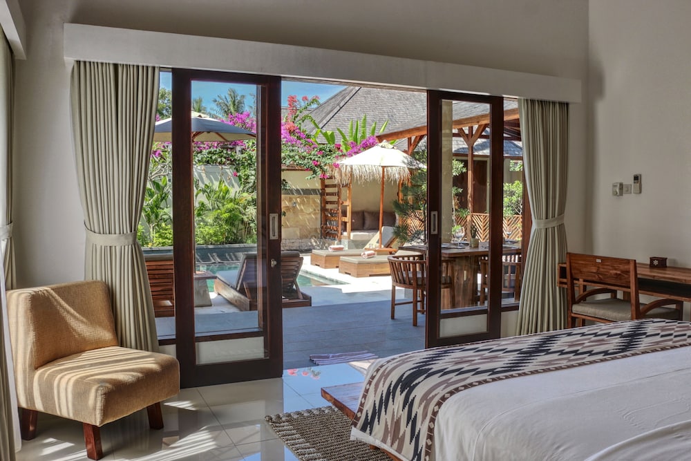 Utara Villas 25/71
