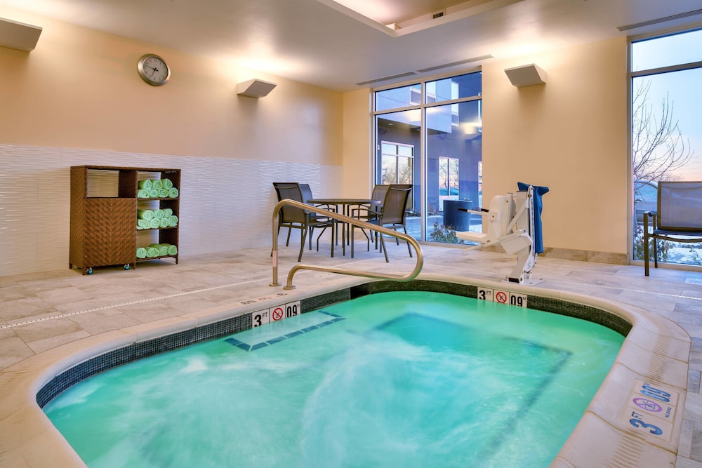 Fairfield Inn And Suites Denver West Federal Center 4/49