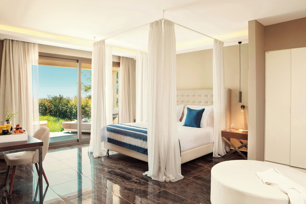 2 Bedrooms, Royal, Villa, Twin Beds, Sofa, Private Pool, Zeus Eleva Ajul, a Registry Collection Hotel 9/10