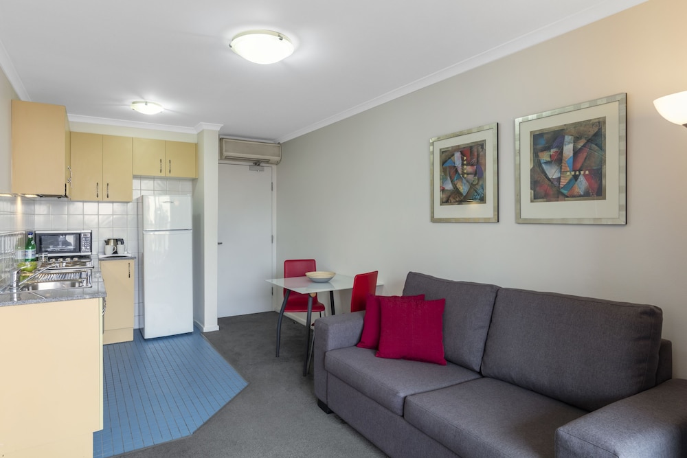 Nesuto Chippendale Apartment Hotel 26/36