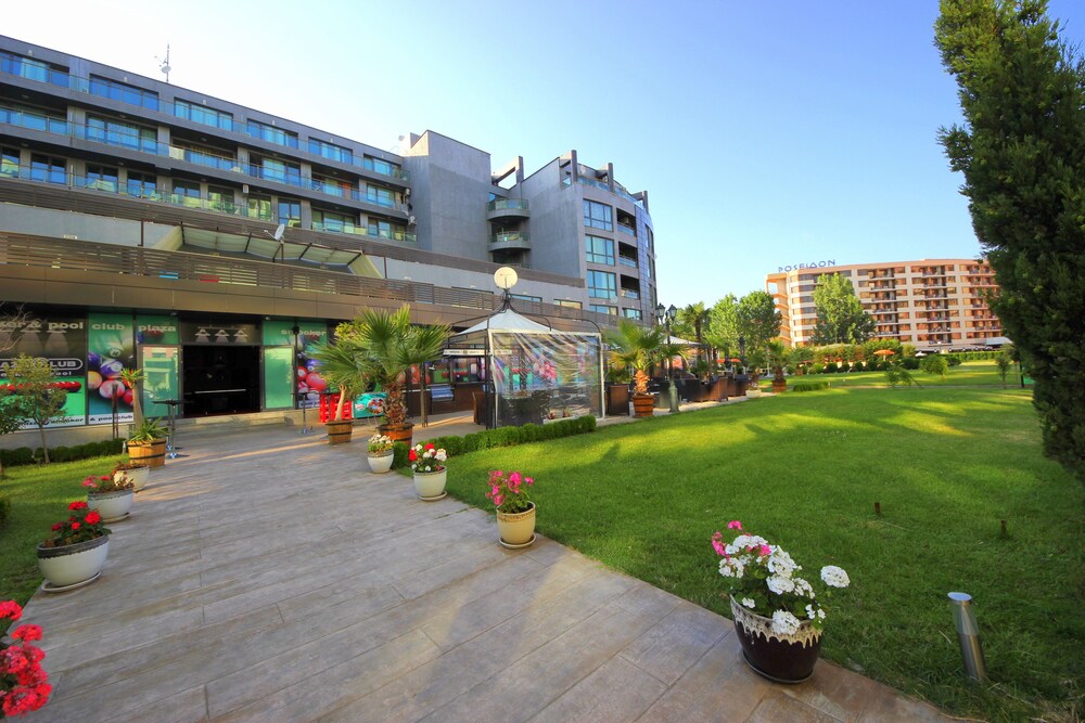 Menada Sunny Beach Plaza Apartments 40/50