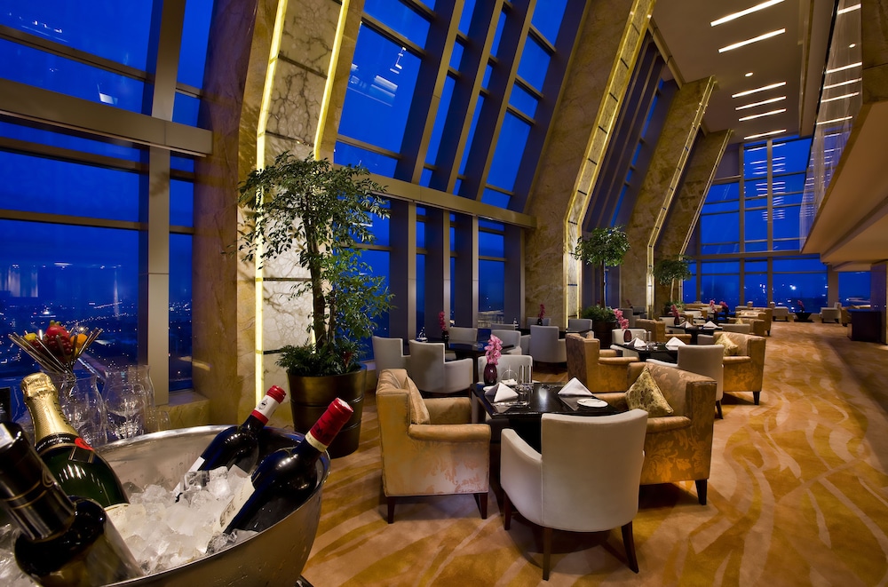 Nanyuan Universe Deluxe Hotel 44/69
