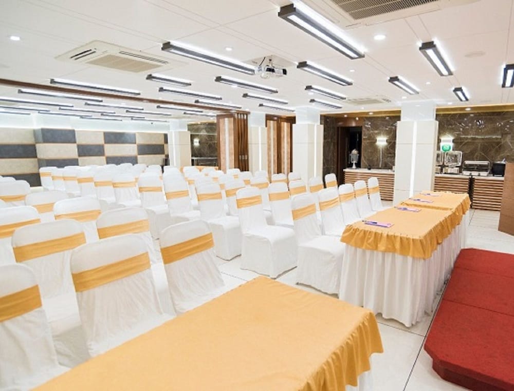 Hotel Orange International 26/36