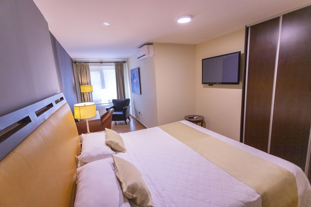 Suite, Apartment, Queen Bed
