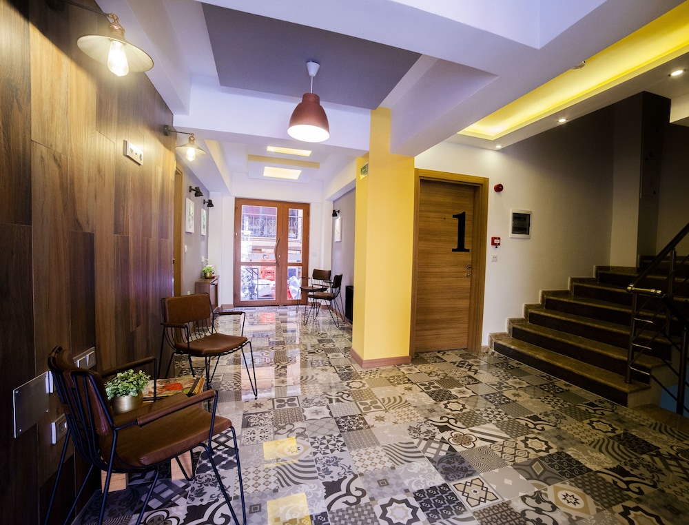 Set Ozer Hotel 10/60