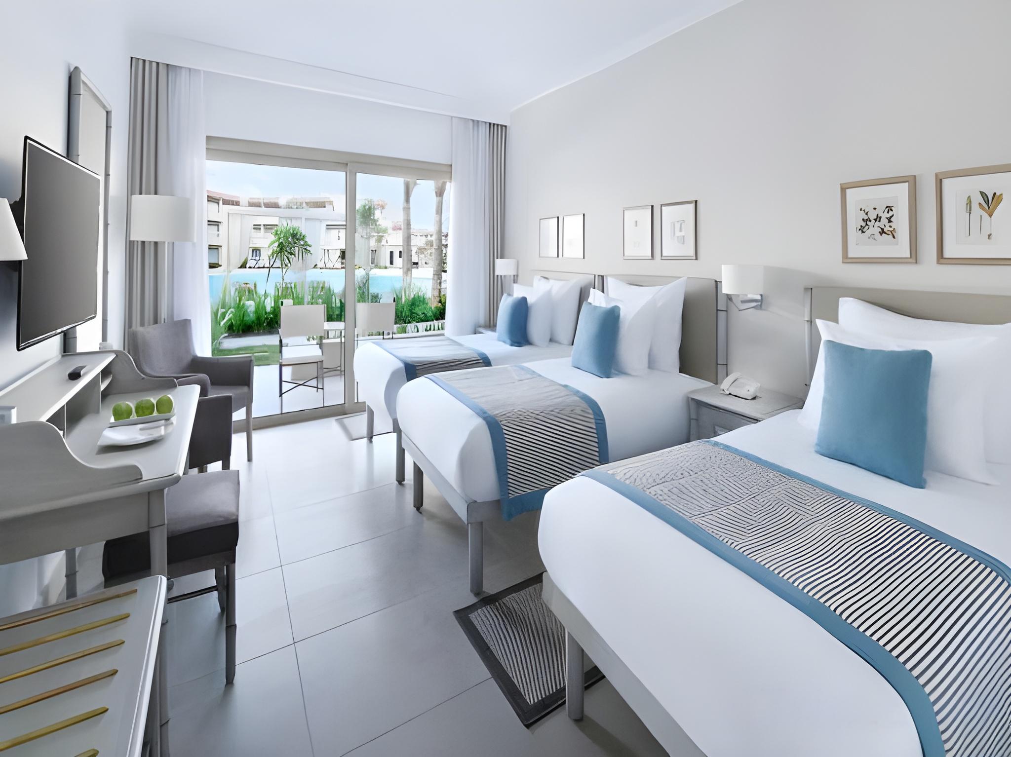 Superior, Triple, 2 Double Beds, Garden or Pool View