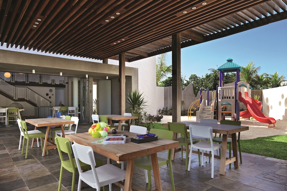 Long Beach Mauritius 26/33