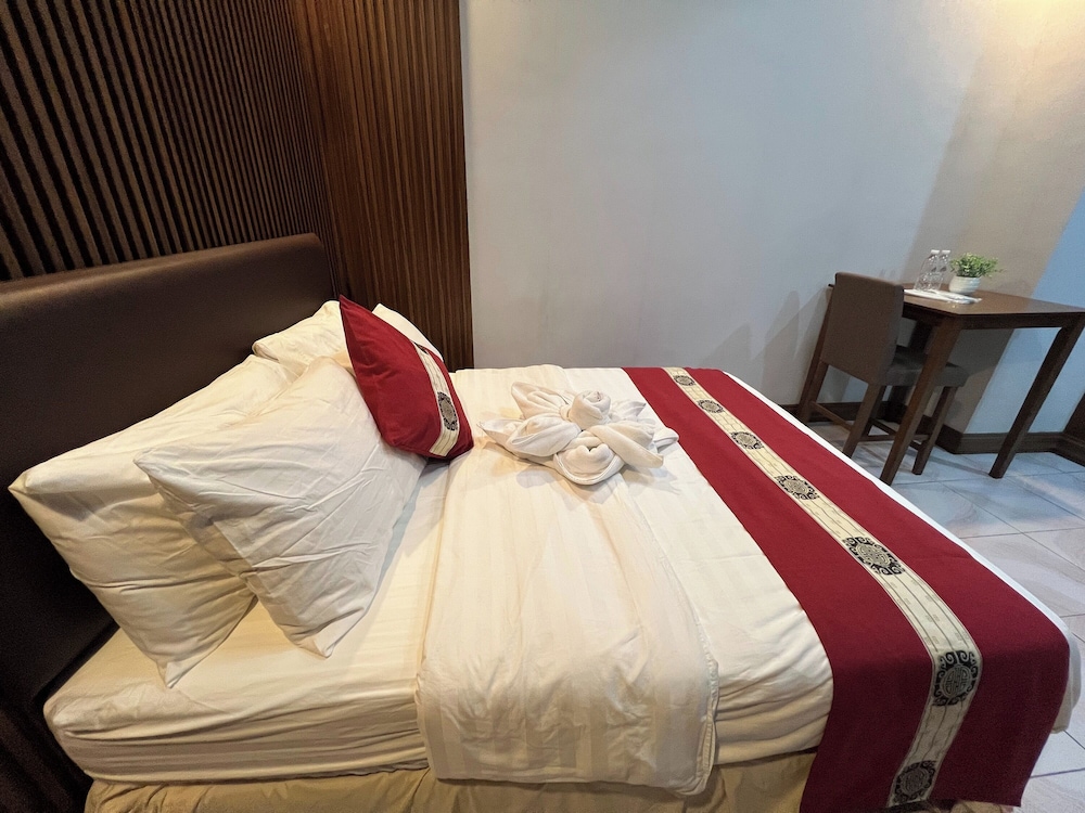 غرفة بريميوم بسرير كوين، Rossa Hotel 7/10