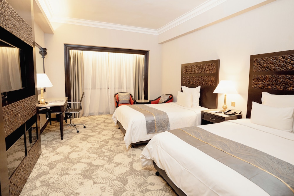 PREMIER, EXECUTIVE, TWIN BEDS