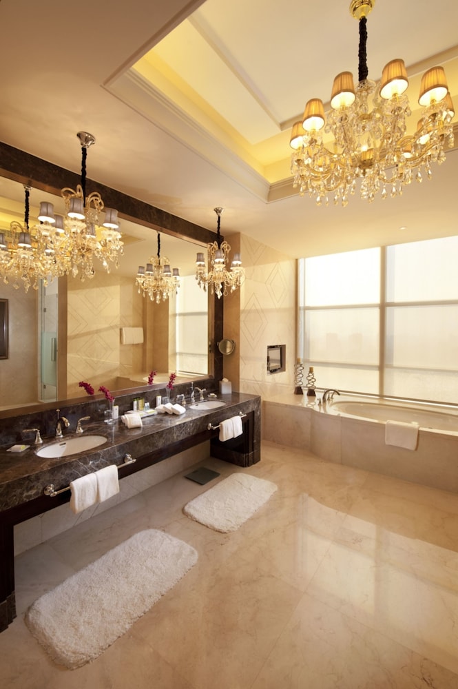Wanda Realm Langfang 10/70