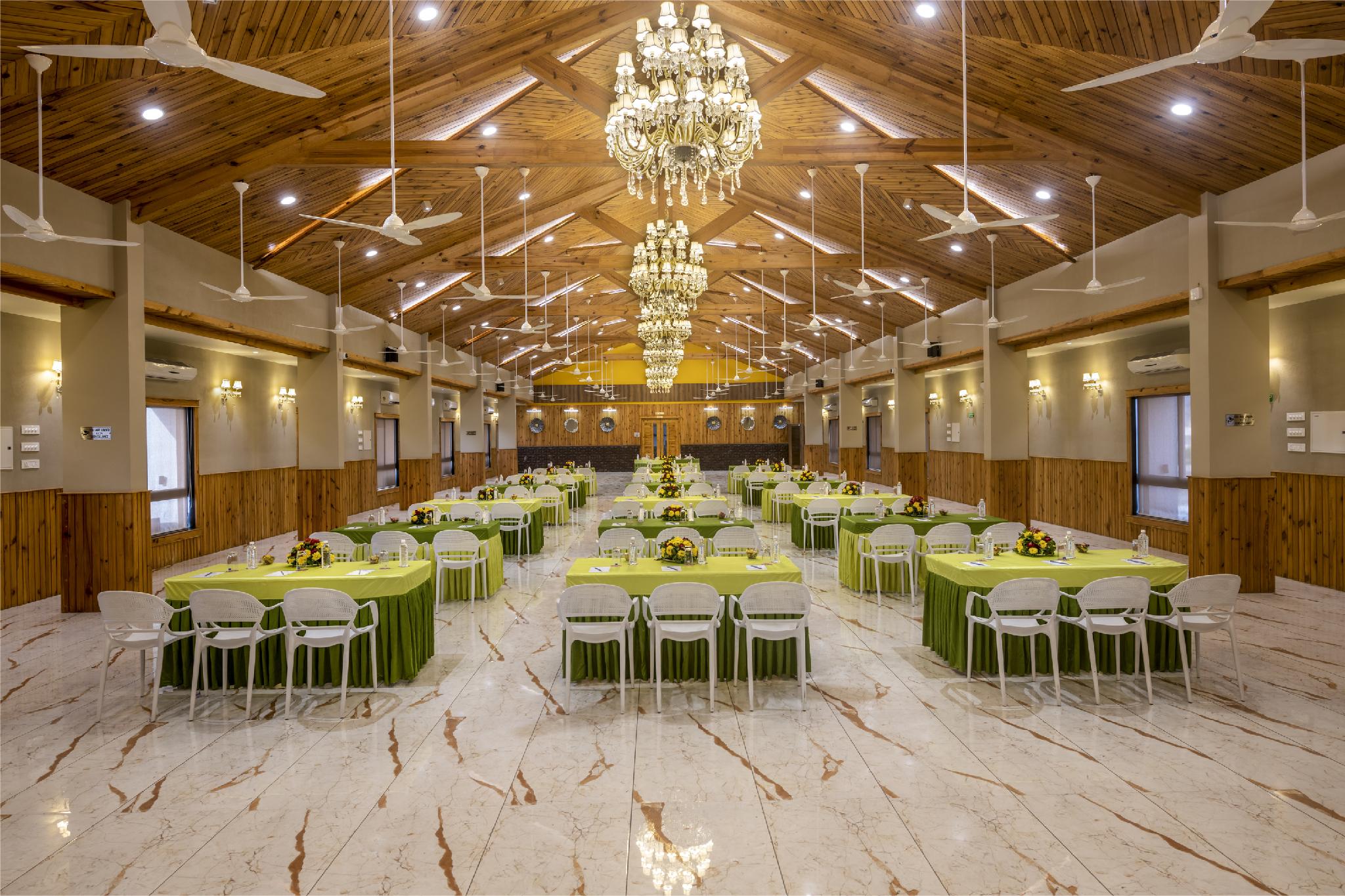 Angel Lords Eco Inn Amreli 34/36