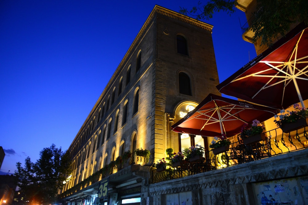 Kaya Ninova Hotel 2/50