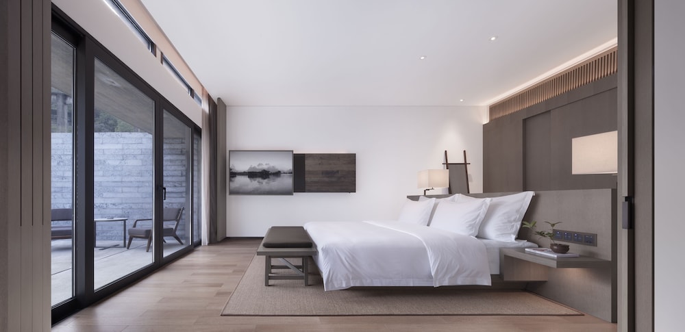 ALILA YANGSHUO 22/65