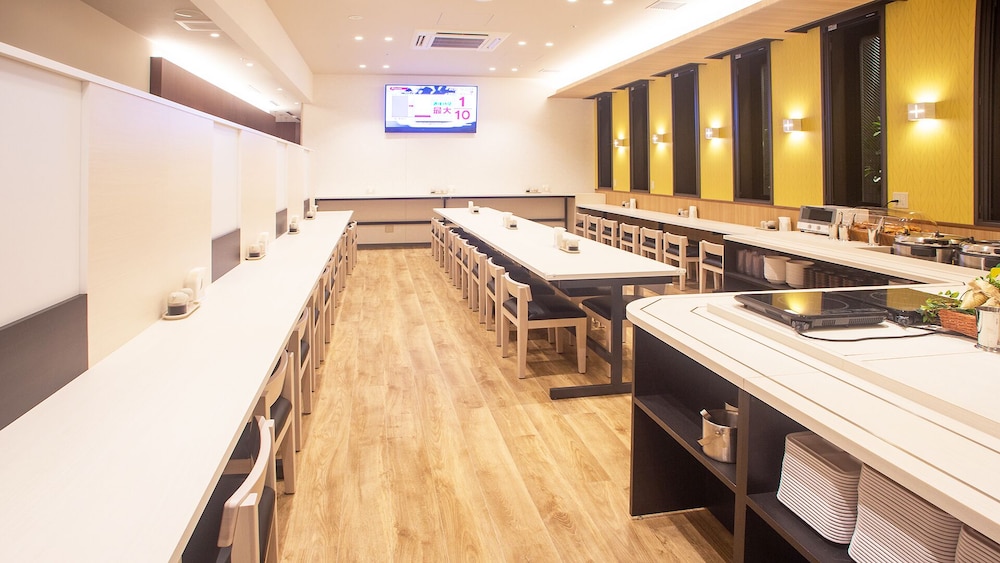 Hotel Kuretakeso Hiroshima Otemachi 58/67