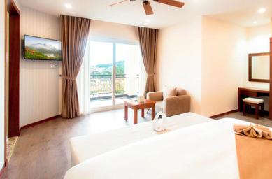 Executive, Suite, Valley View
