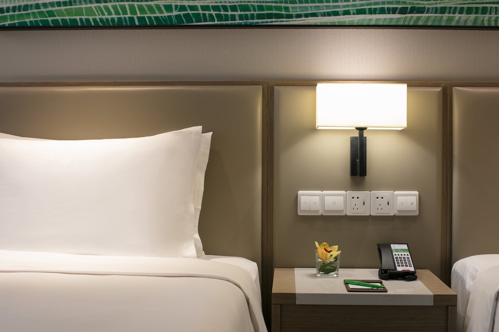 Holiday Inn Hangzhou Gongshu 36/78