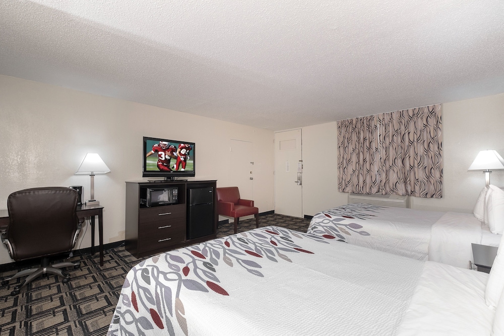 Red Roof Inn Murray 12/30