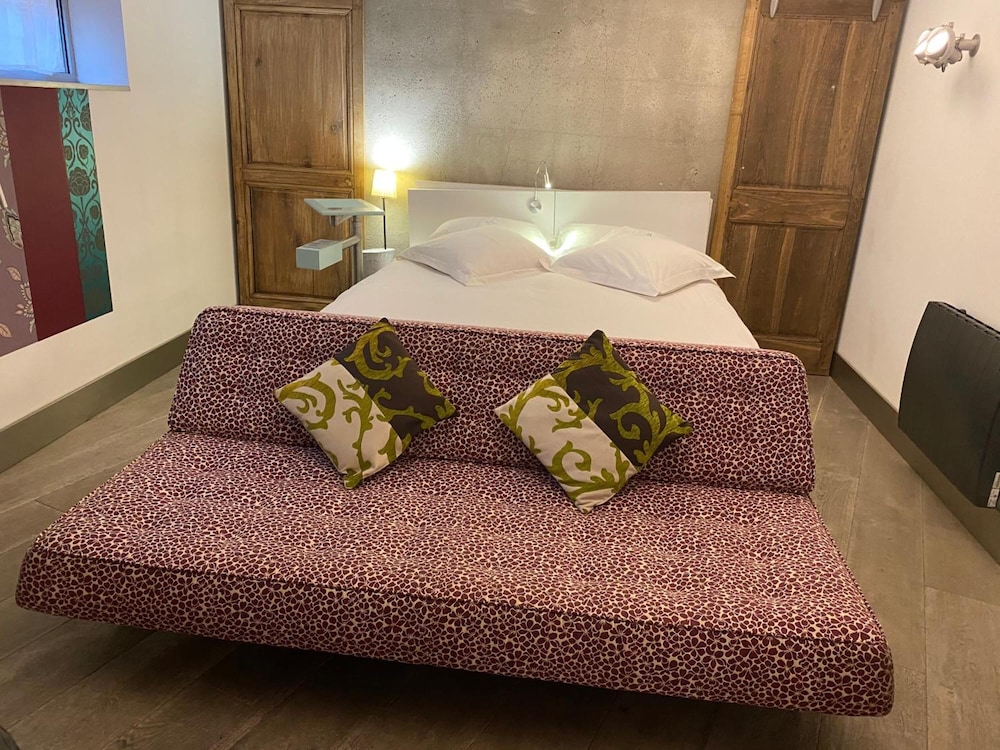 Hotel Le Dormeur Du Val 24/65