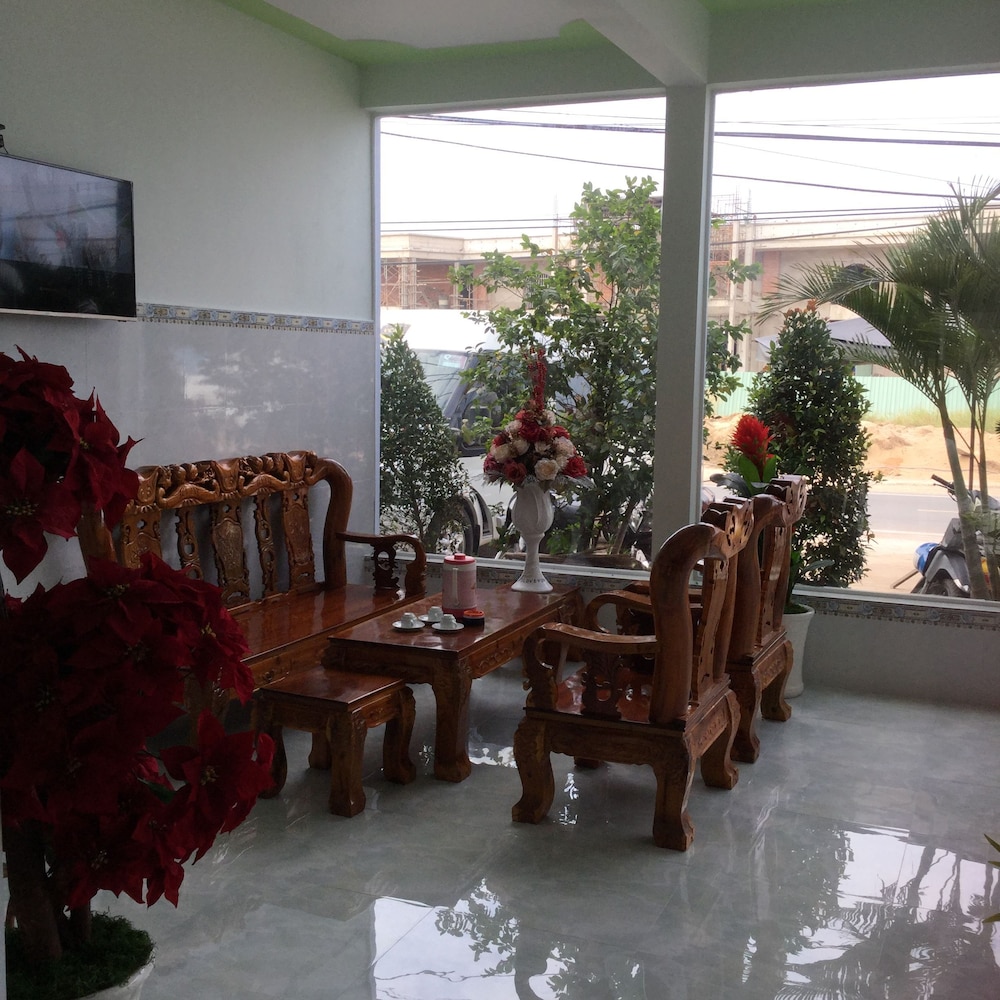 Hotel Nguyen Toan 18/29