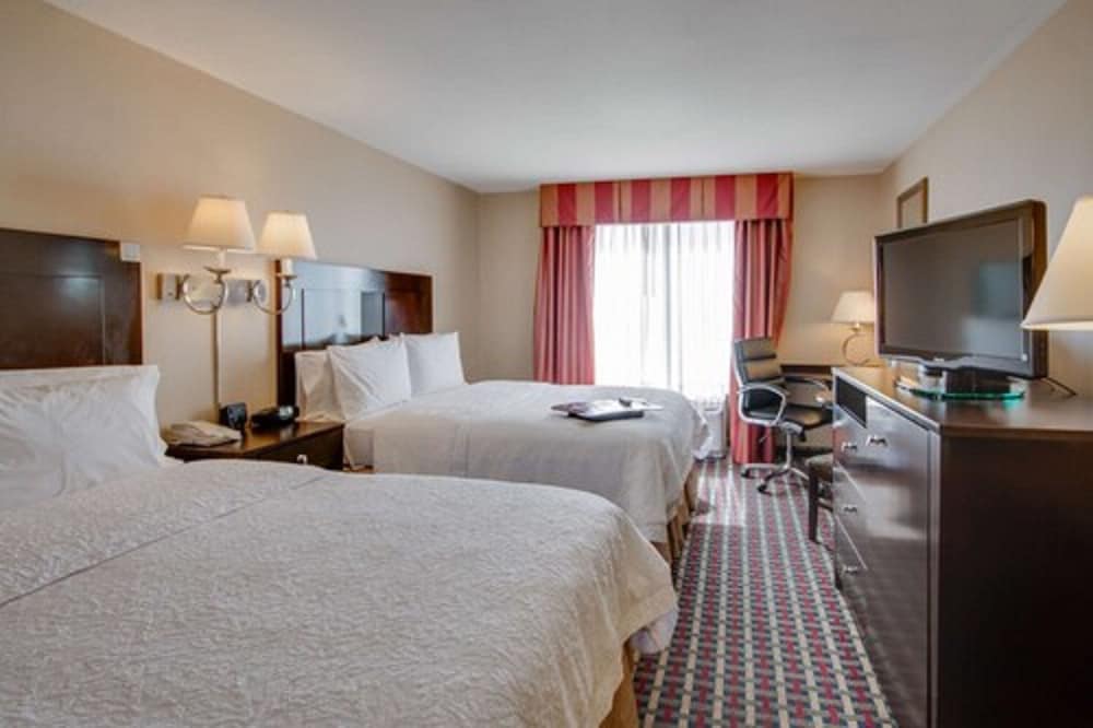 Hampton Inn and Suites Las Cruces I-25 8/38