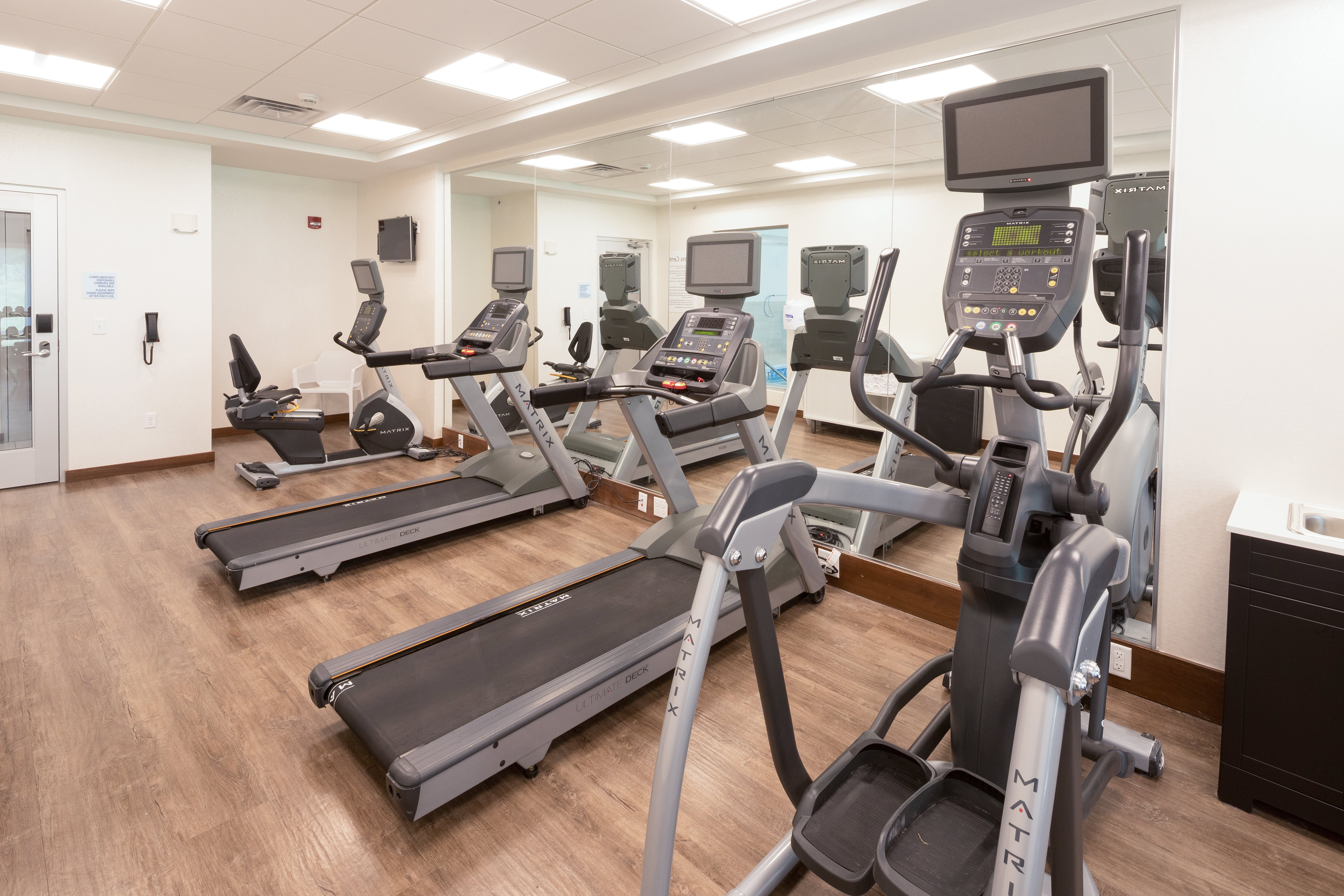 Holiday Inn Express And Suites Portage 37/57